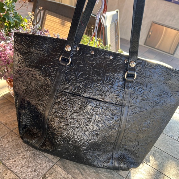 Patricia Nash Black Benvenuto Tote - Picture 3 of 14